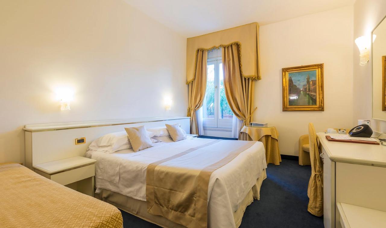 Chambre Double ou Lits Jumeaux Supérieure - Vue sur Jardin
