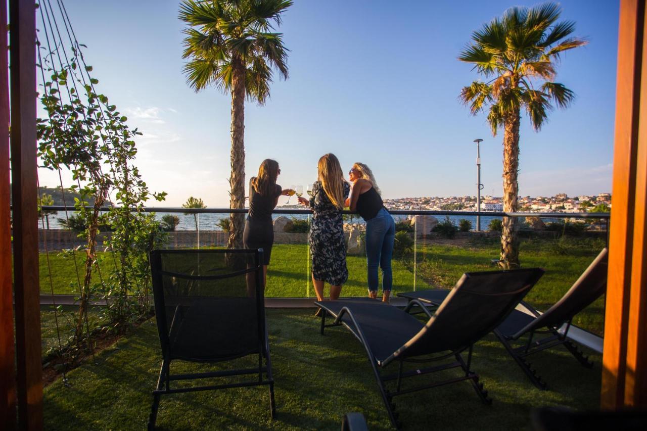 Habitación Doble Deluxe con balcón y vistas al mar