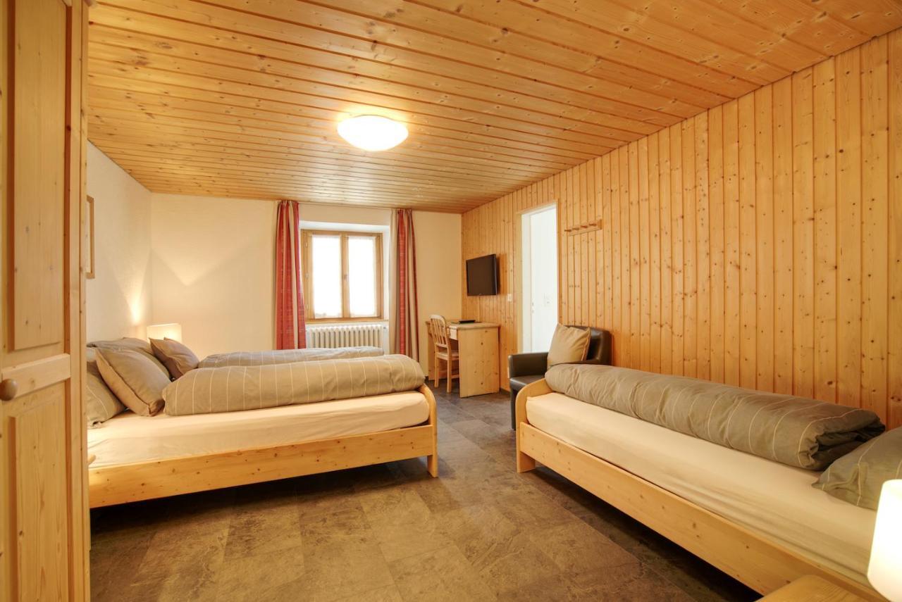 Dreibettzimmer
