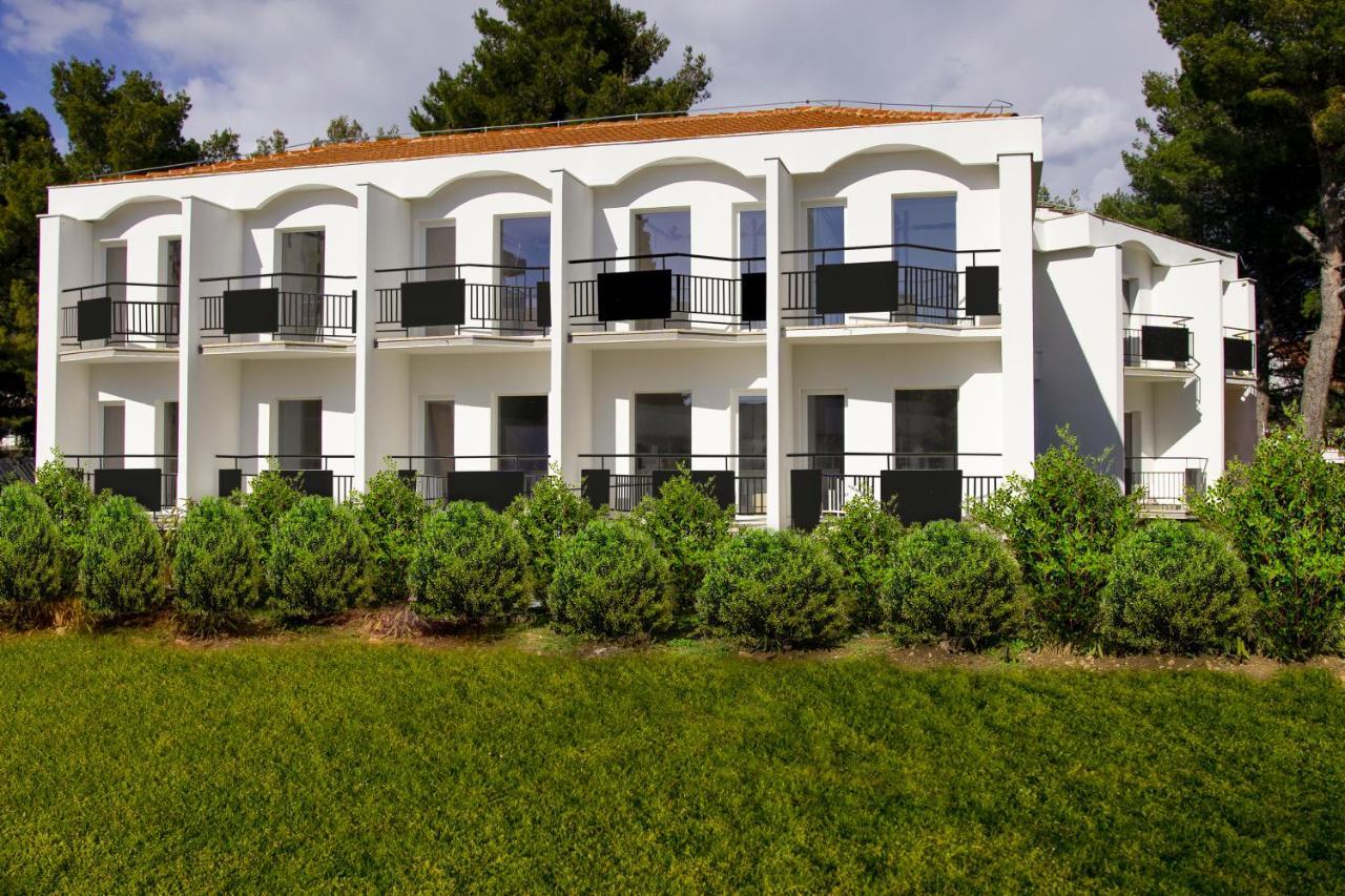 Standard Doppel- oder Zweibettzimmer mit Balkon und Gartenblick
