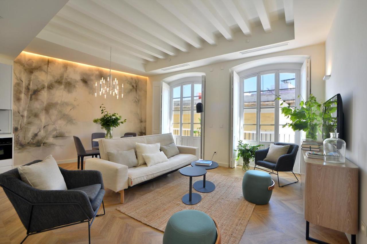Deluxe Apartment,1076171059:JPEG