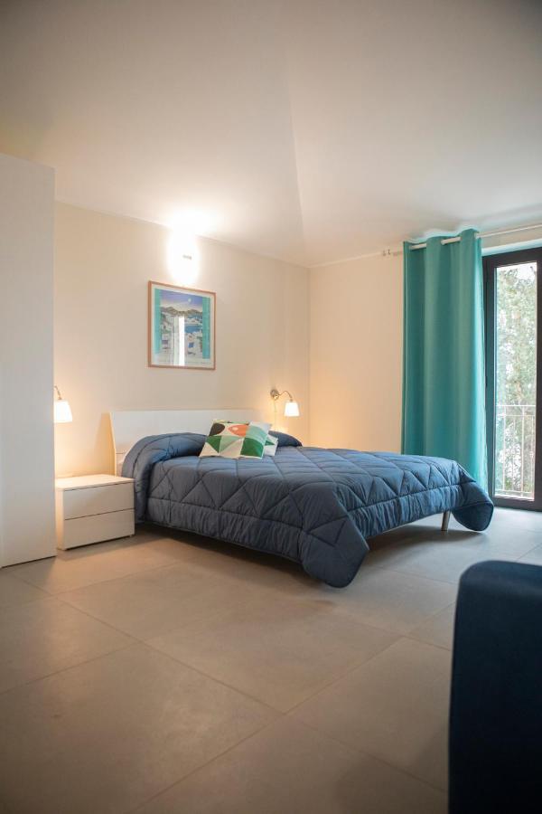 Camera Matrimoniale con Letto Supplementare