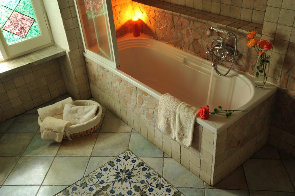 Suite (4 Adults),798810987:JPEG