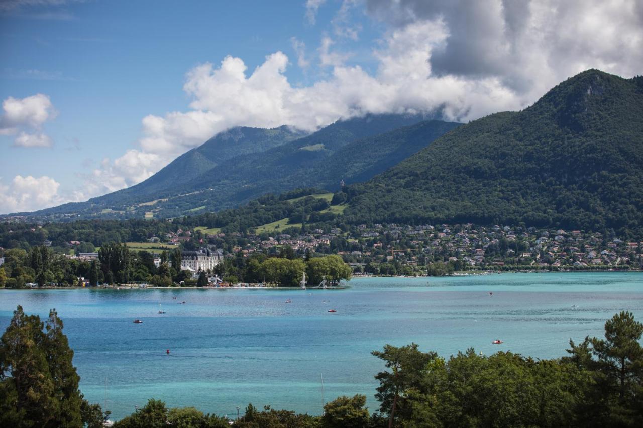 Suite avec Vue sur Lac