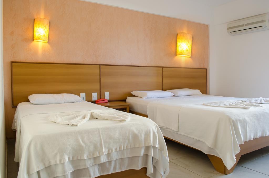 Quarto Superior com Varanda e Vista Mar