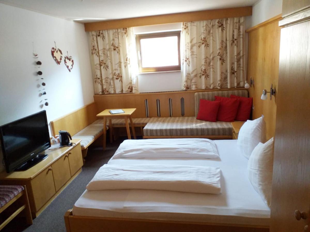 Double or Twin Room - Attic,1677870571:JPEG