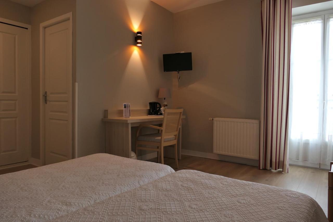Tweepersoonskamer met 2 Aparte Bedden
