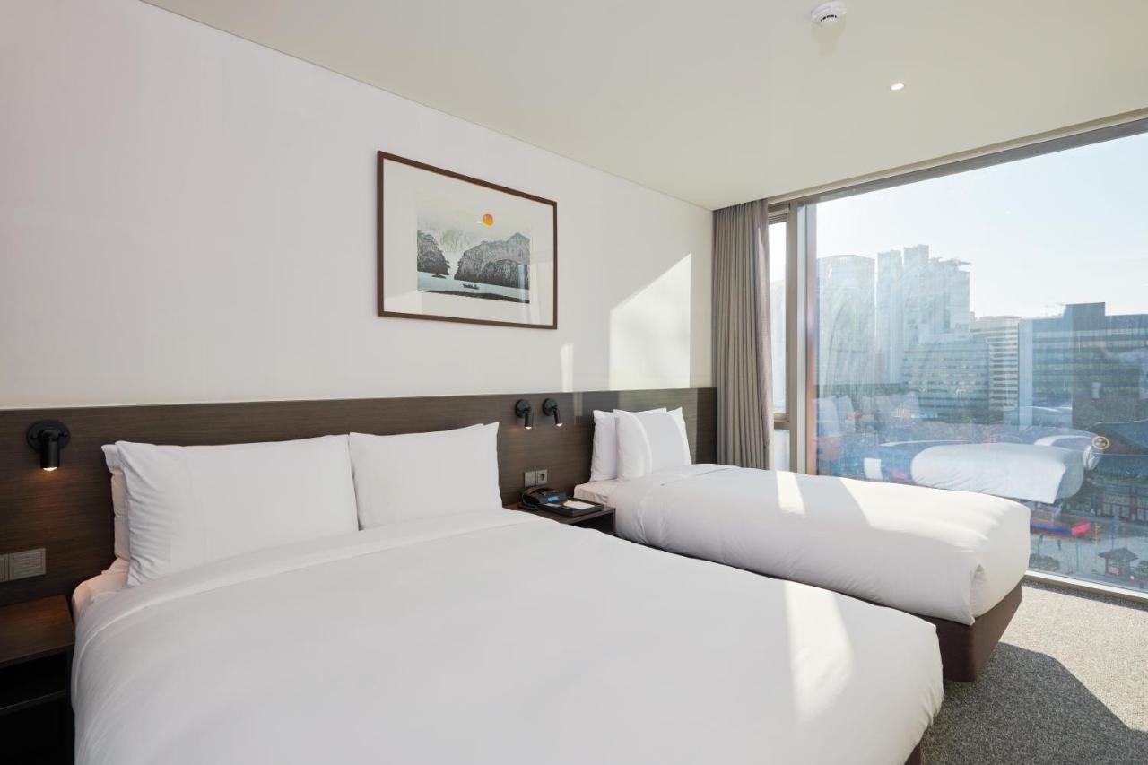 Family Twin Room