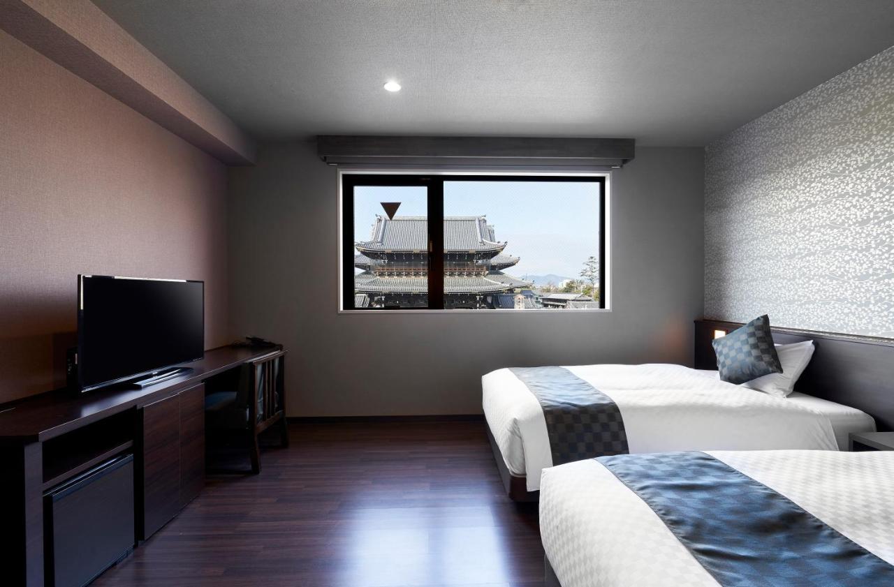 Deluxe Twin Room with Temple View