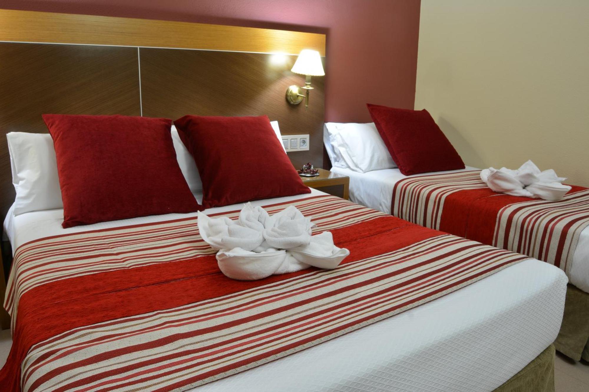 Habitación Doble con cama supletoria