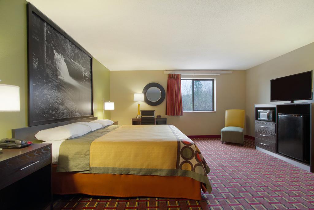 King Room - Non-Smoking