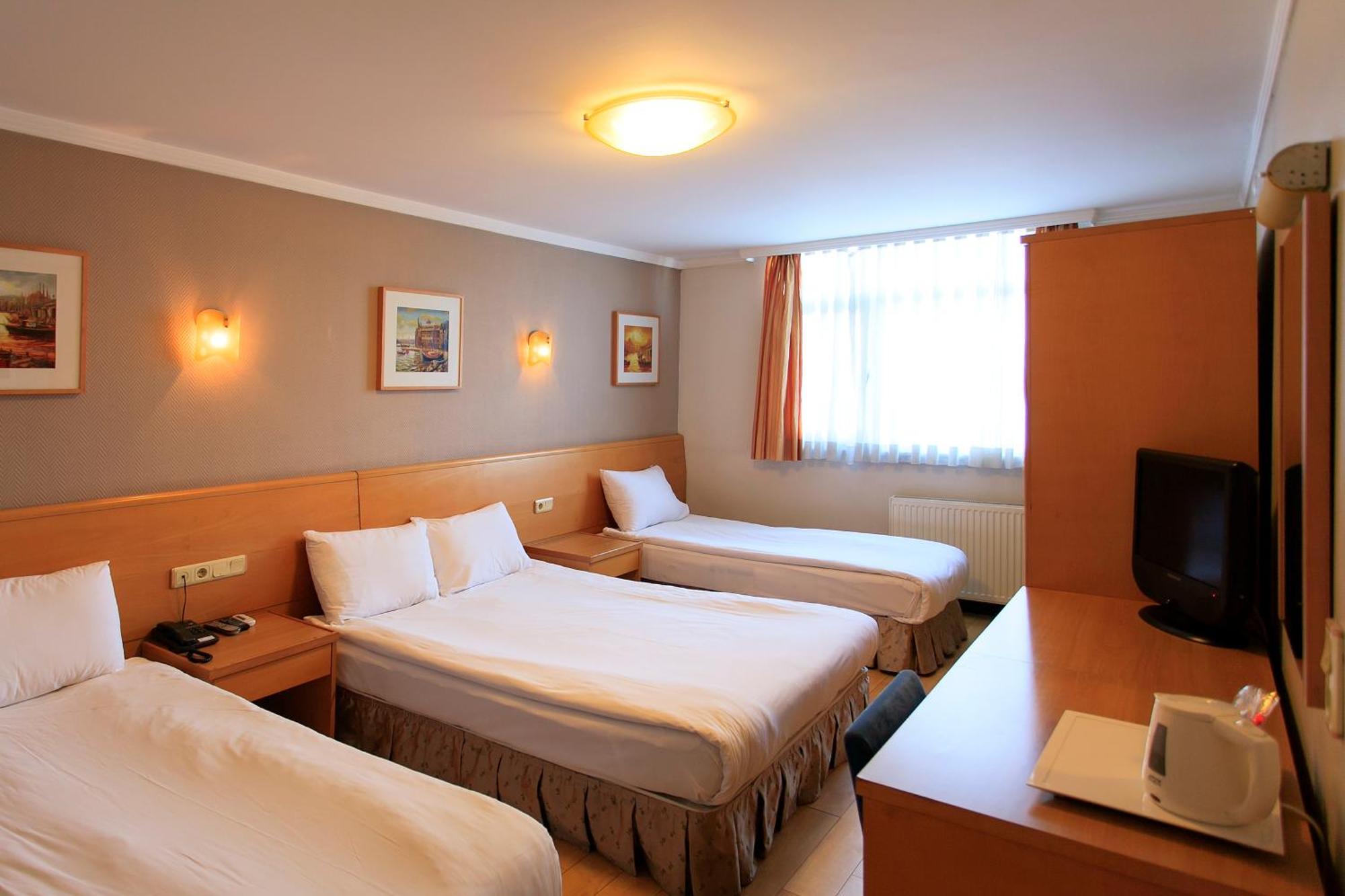 Standard Triple Room,1274961982:JPEG