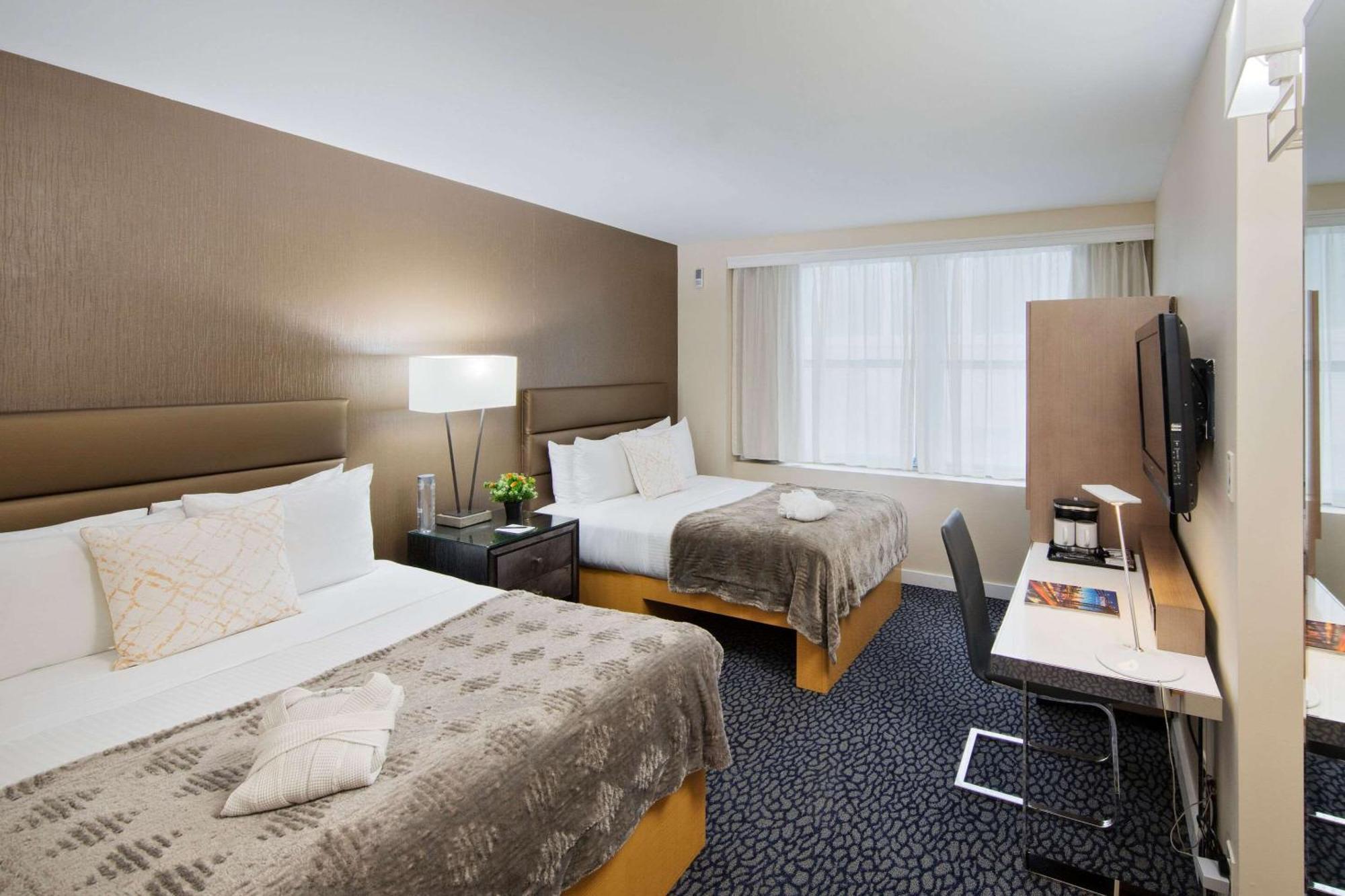 Double Room with Two Double Beds,1556328508:JPEG
