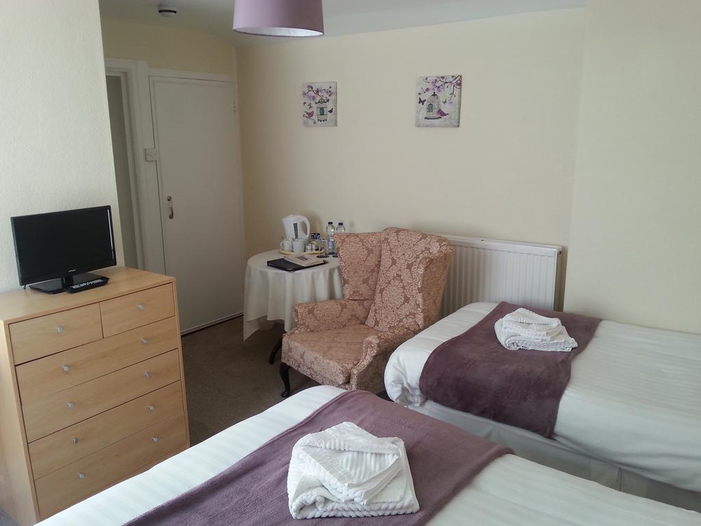 Family Room (3 persons)