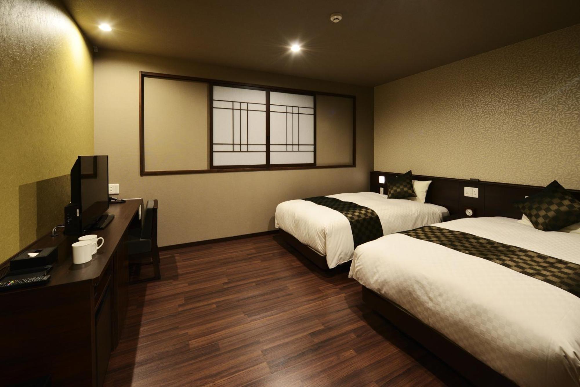 Deluxe Twin Room