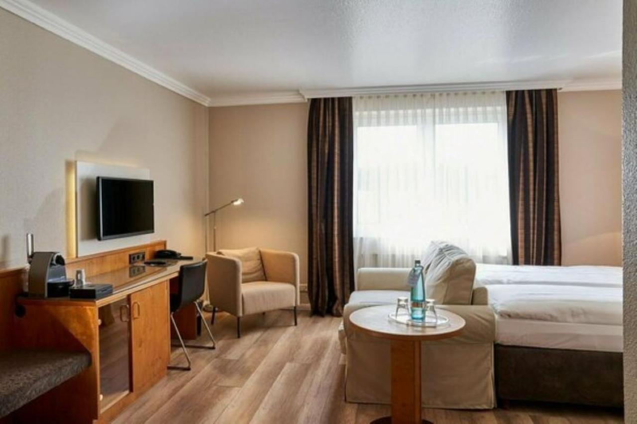 Kleines Doppelzimmer mit Queensize-Bett