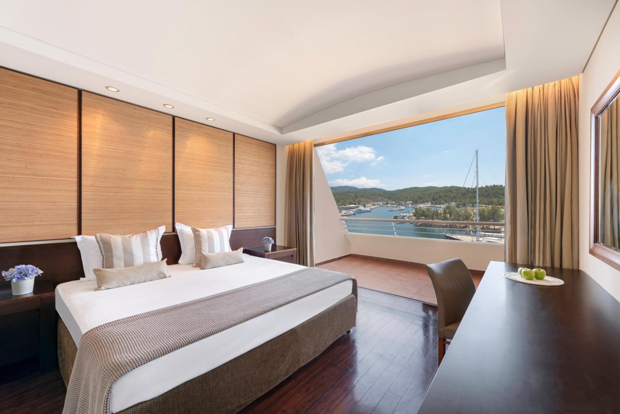Double Room Sea or Marina View