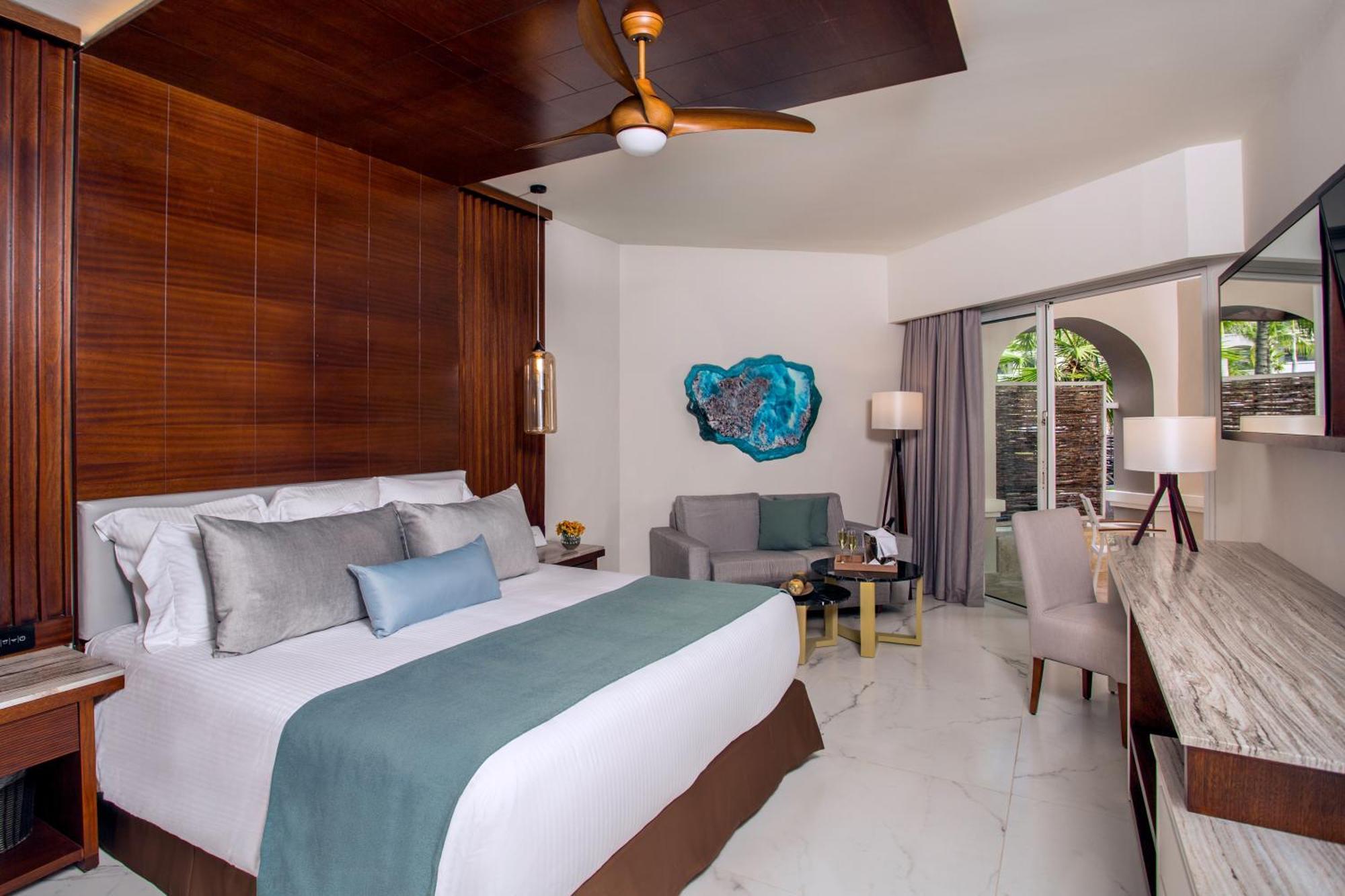 Suite Júnior King com Vista Tropical