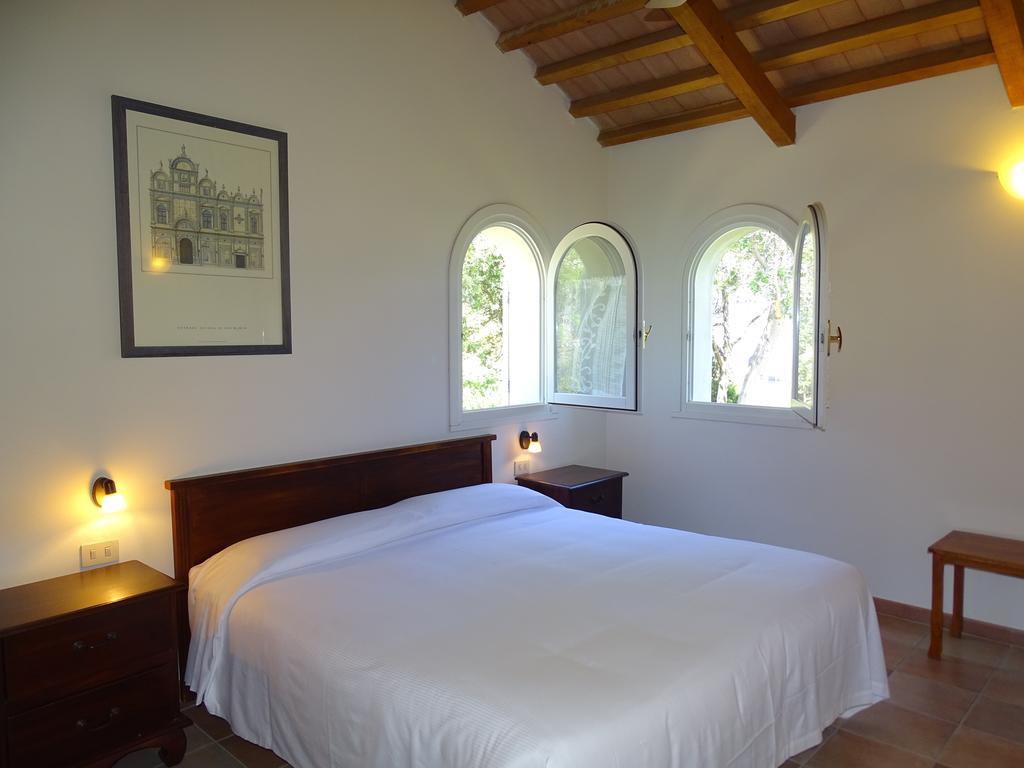 Camera Familiare con Vista Mare
