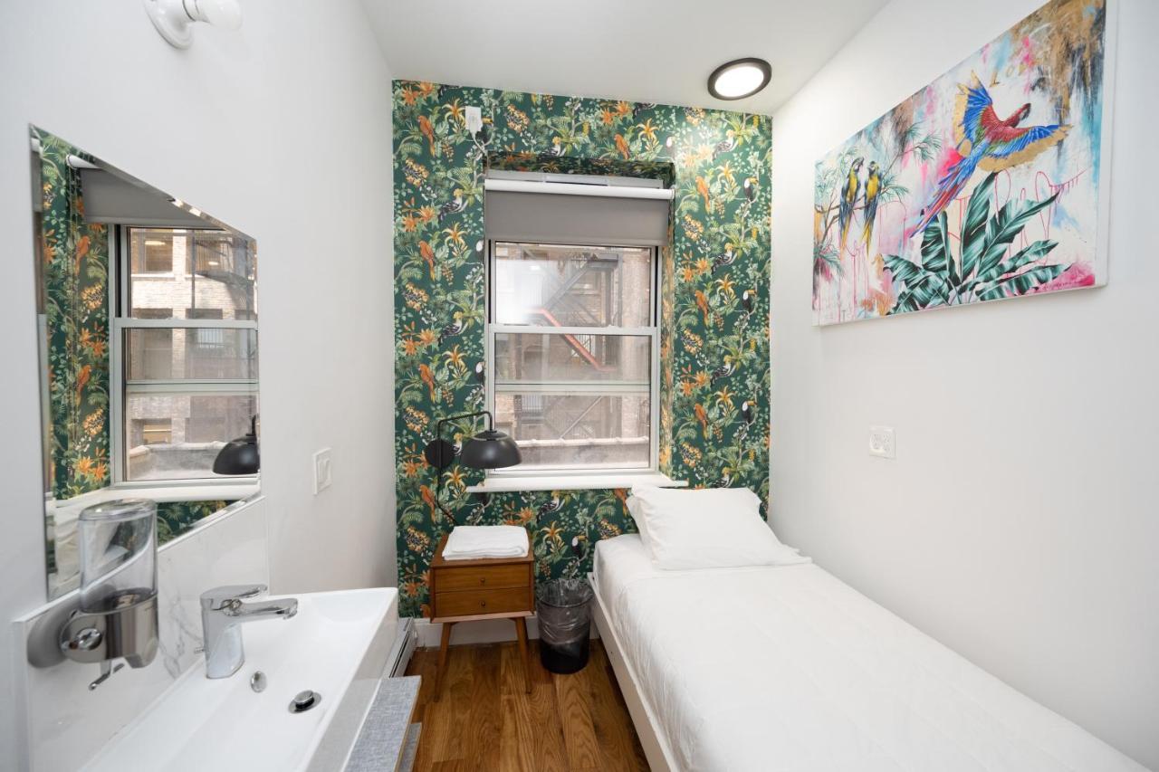 Single Room,1292431450:JPEG