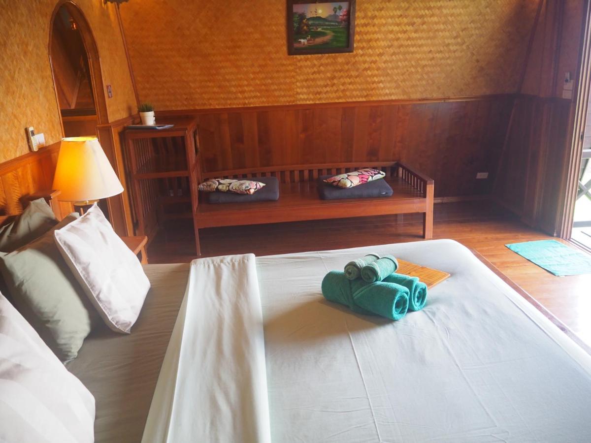 Bali Huis met Gedeeltelijk Uitzicht