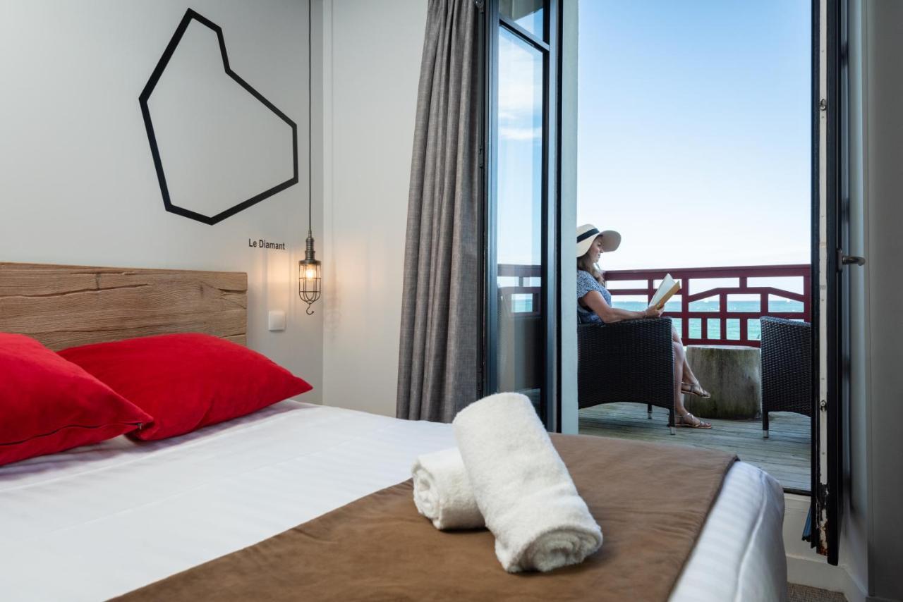 Habitación Doble con terraza con vistas al mar