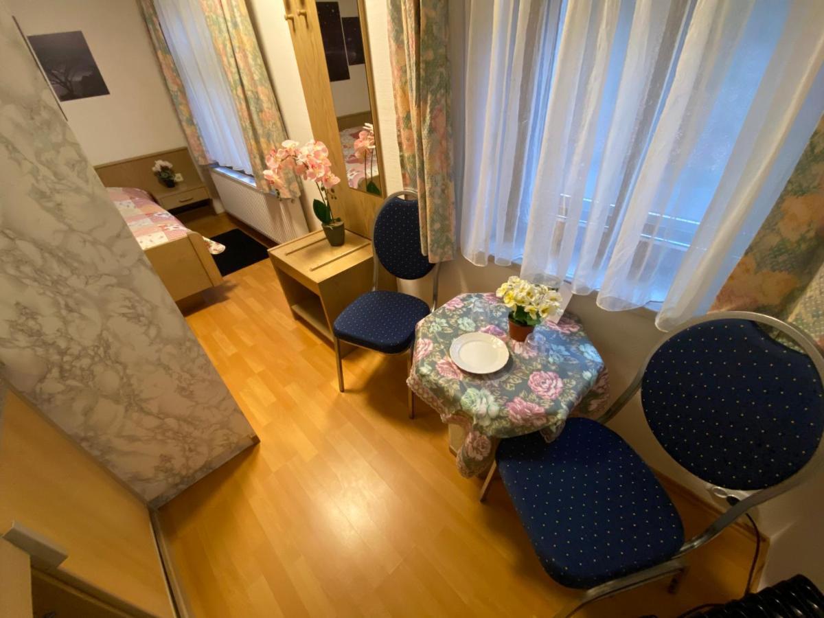 Deluxe Doppelzimmer mit Dusche