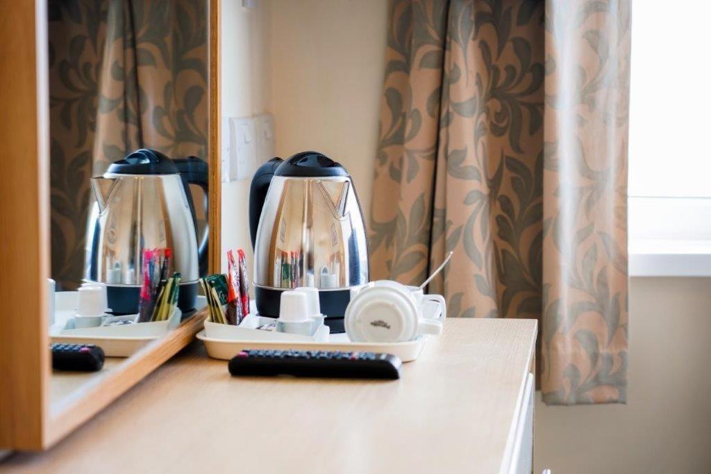 Standard Dreibettzimmer mit Meerblick