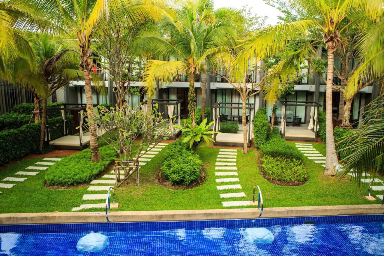 Garden Cabana Pool Access, Guest room, 1 King, Garden view
