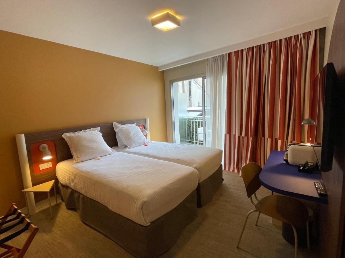 Prestige Twin Room,1365139256:JPEG