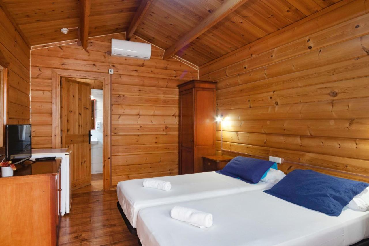 Wood Cabin,1390265060:JPEG