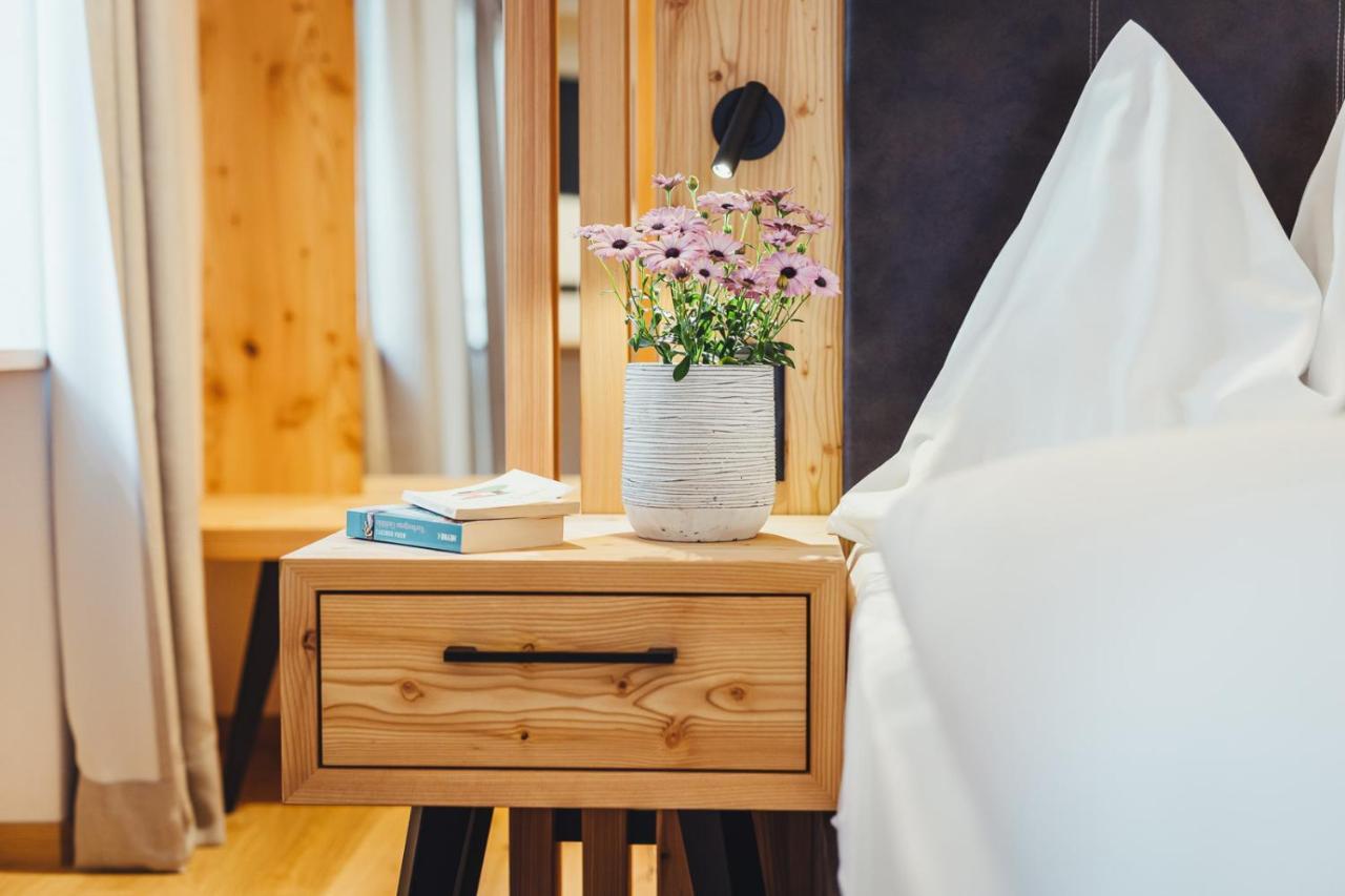 Deluxe Double Room,1392563891:JPEG