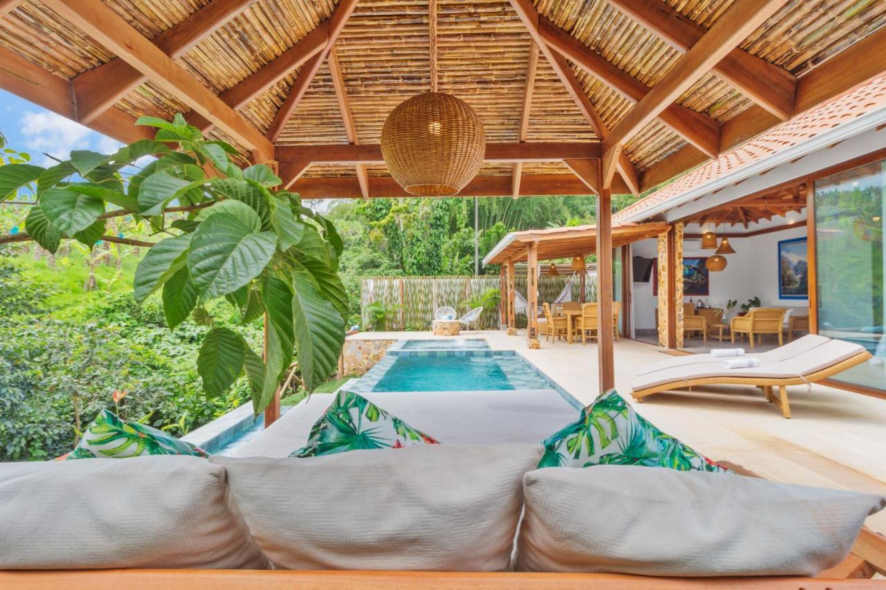 Villa con piscina privada