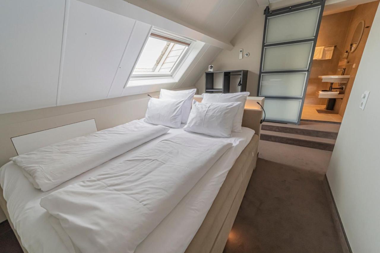 Studio mit Balkon