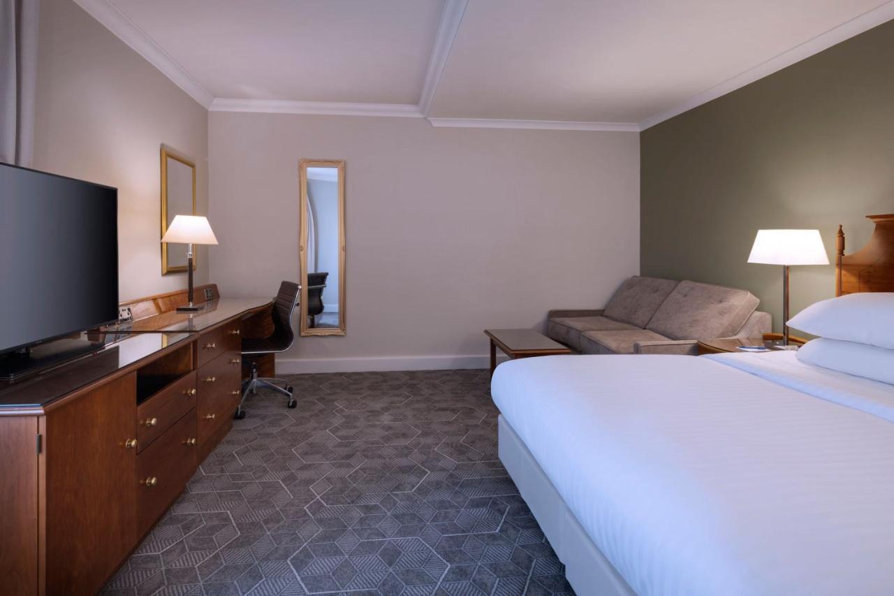 Superior Room,1414542257:JPEG