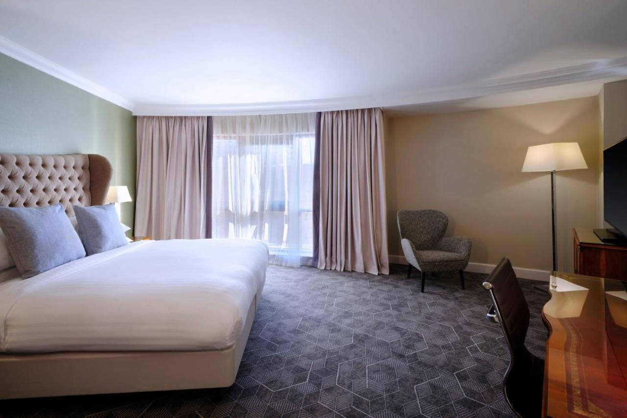 One-Bedroom Suite,1540306861:JPEG