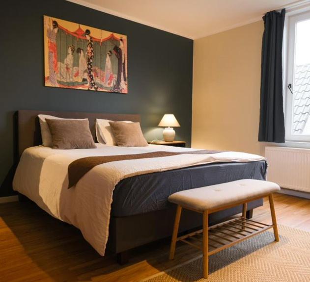 Double Room,1498938277:JPEG