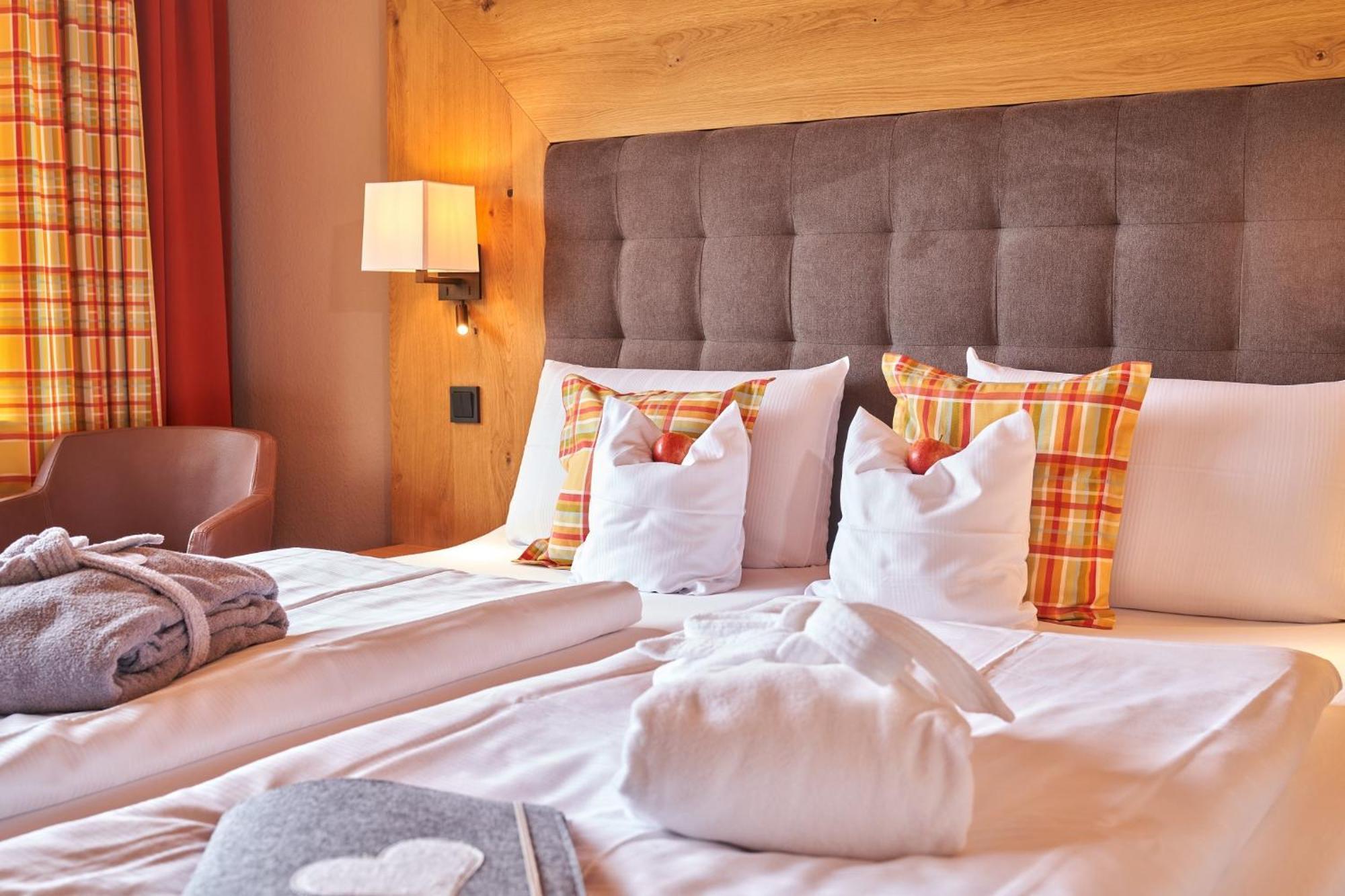 Doppelzimmer mit Gartenblick