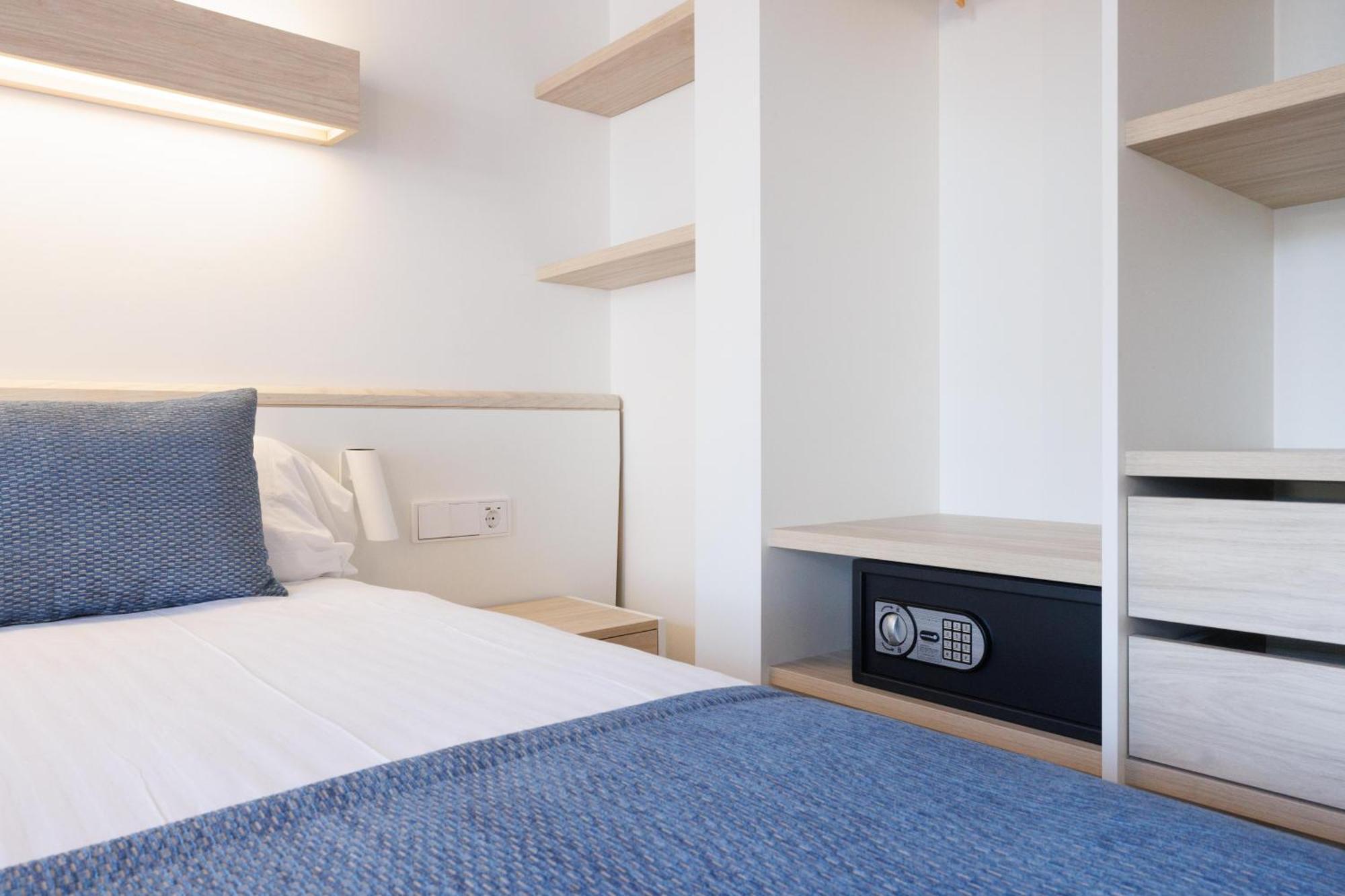 Double Room with Pool View