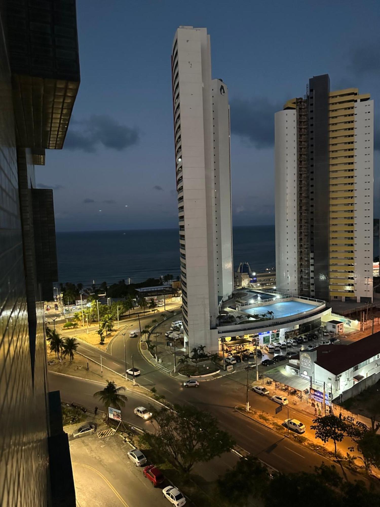 Apartamento com Vista do Mar