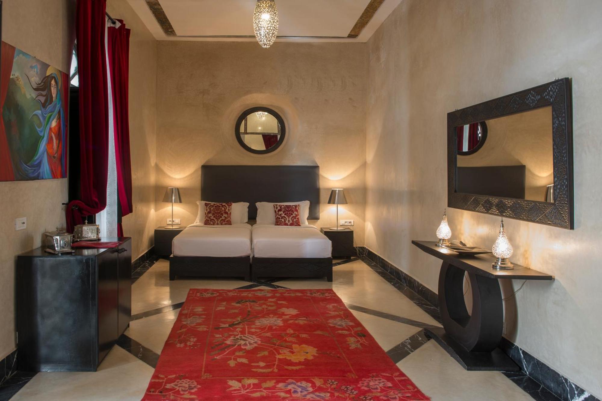 Deluxe Suite,1538678503:JPEG
