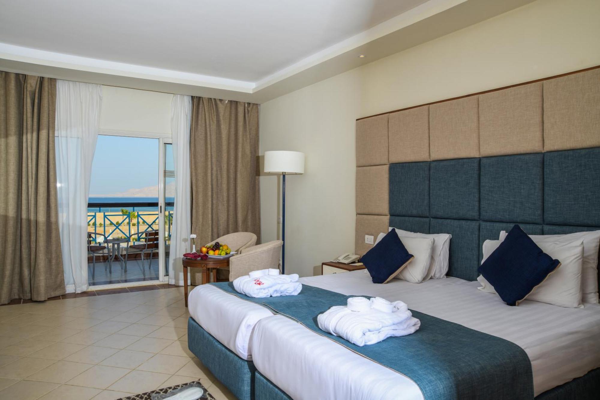 Standard Double or Twin Room with Sea View