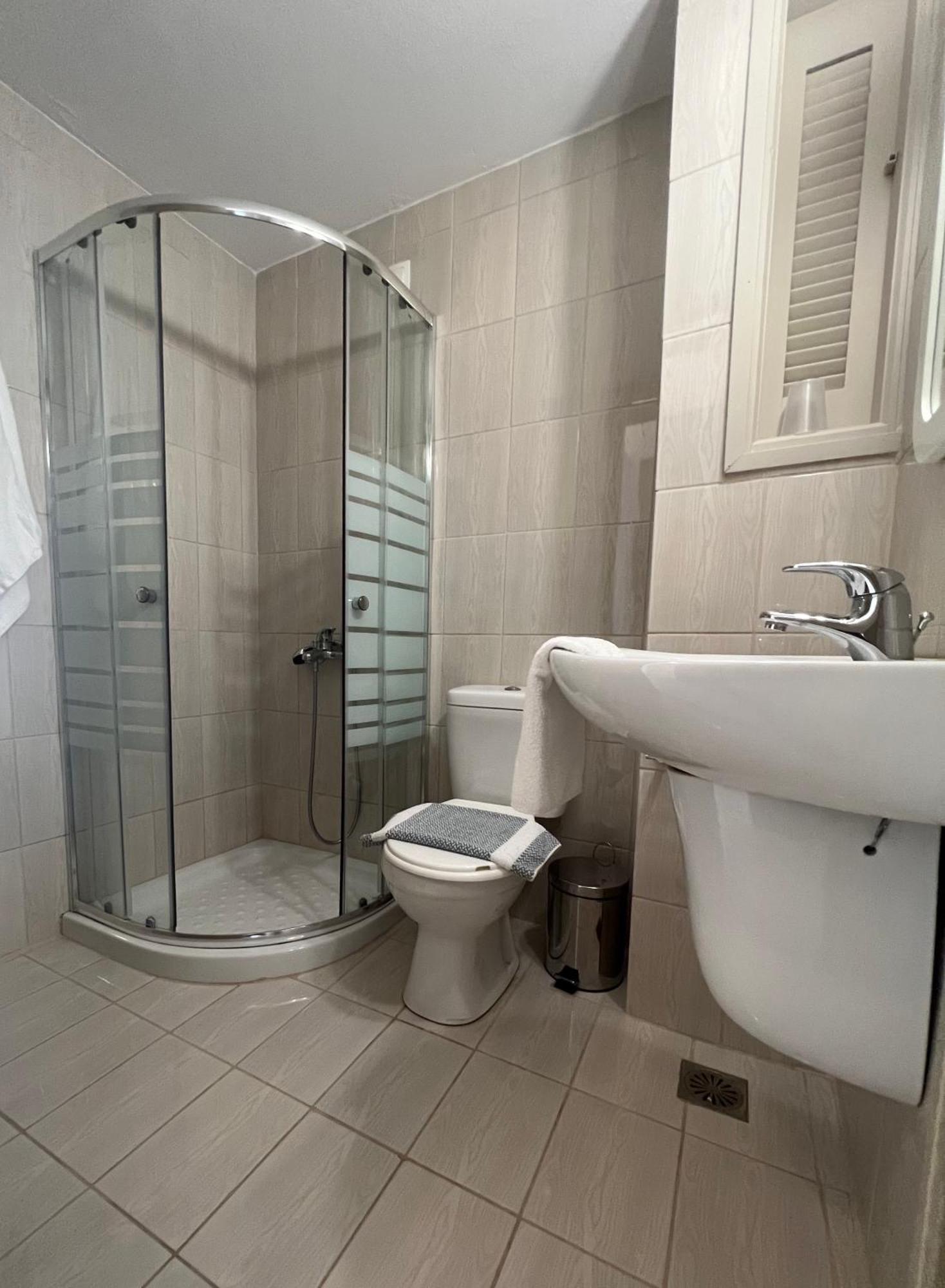 Standard Double Room,1551535756:JPEG