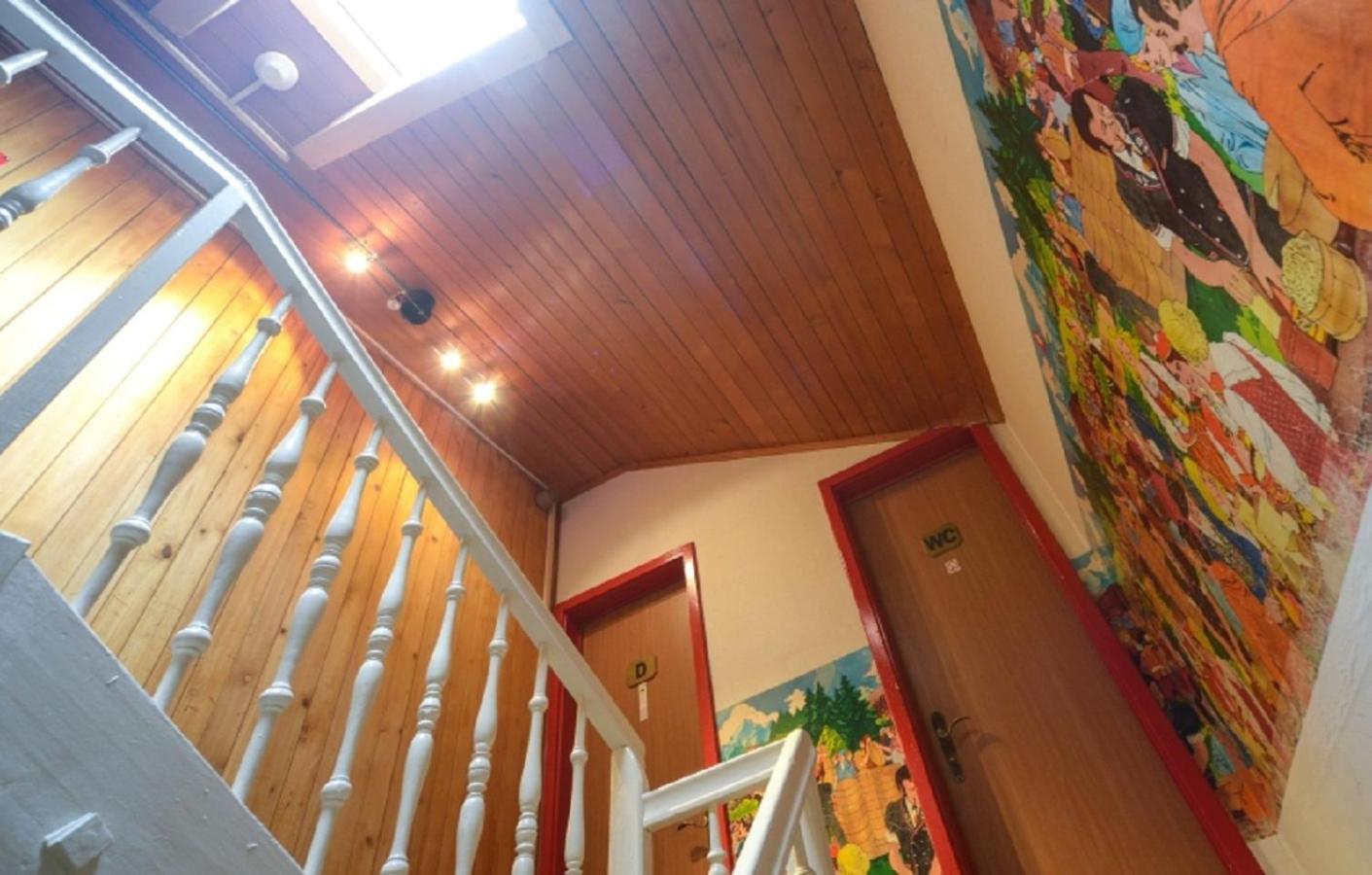 Basic Dreibettzimmer mit Gemeinschaftsbad