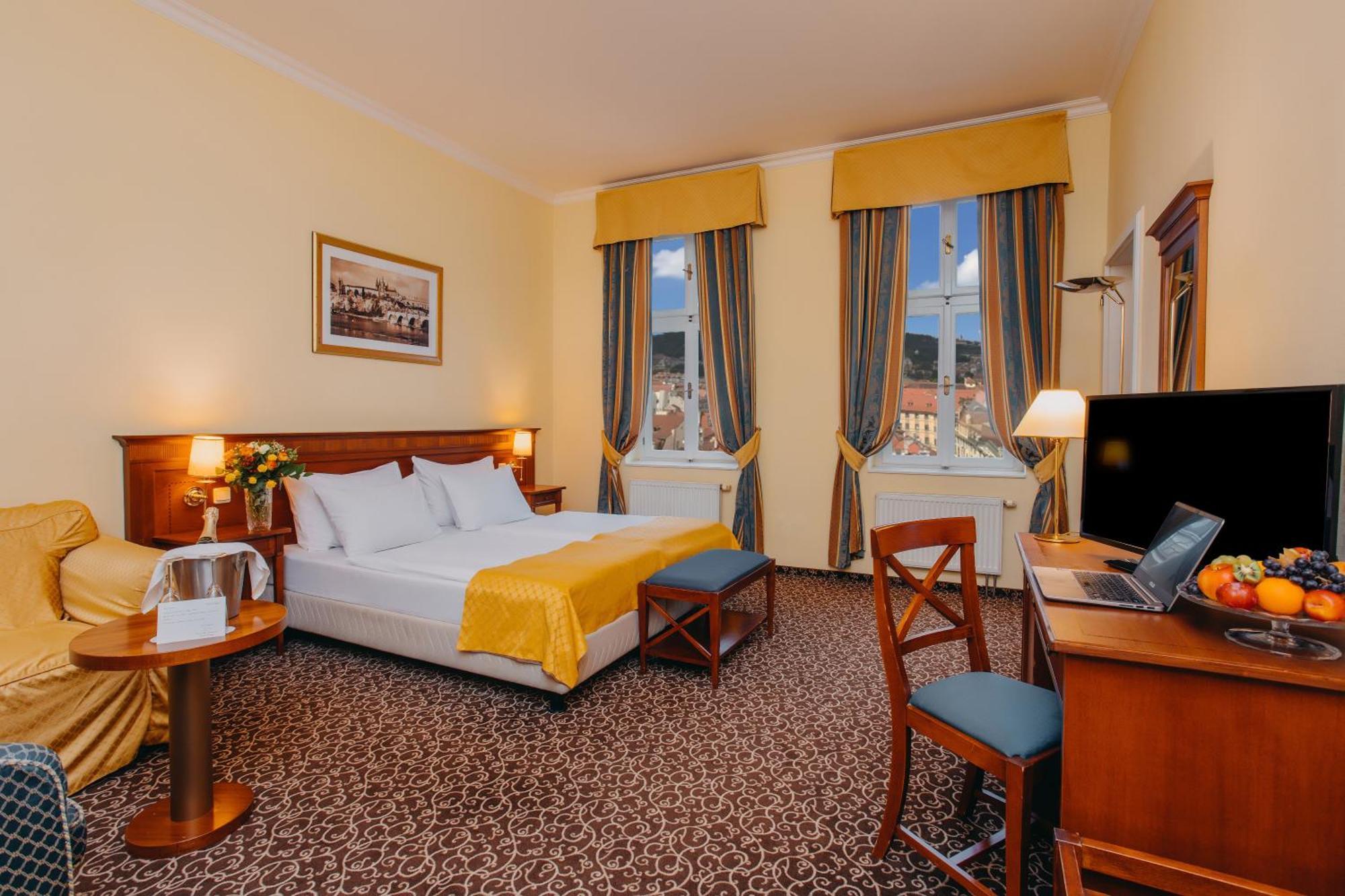 Chambre Deluxe Double ou Lits Jumeaux