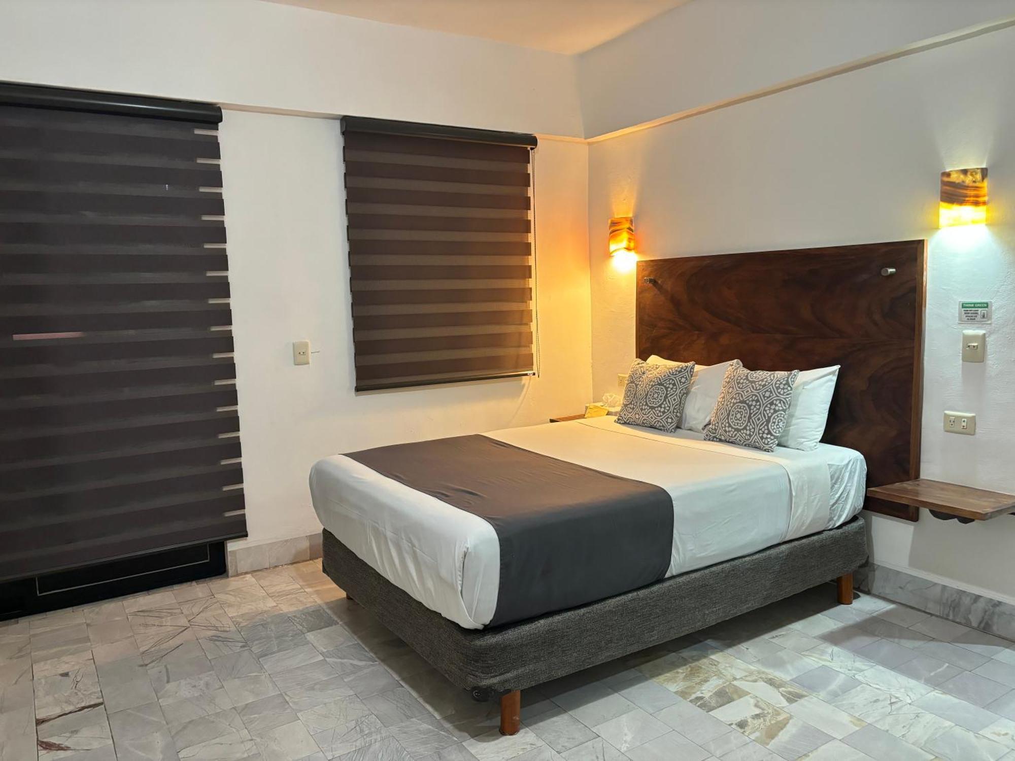 Large Double Room,1585527997:JPEG