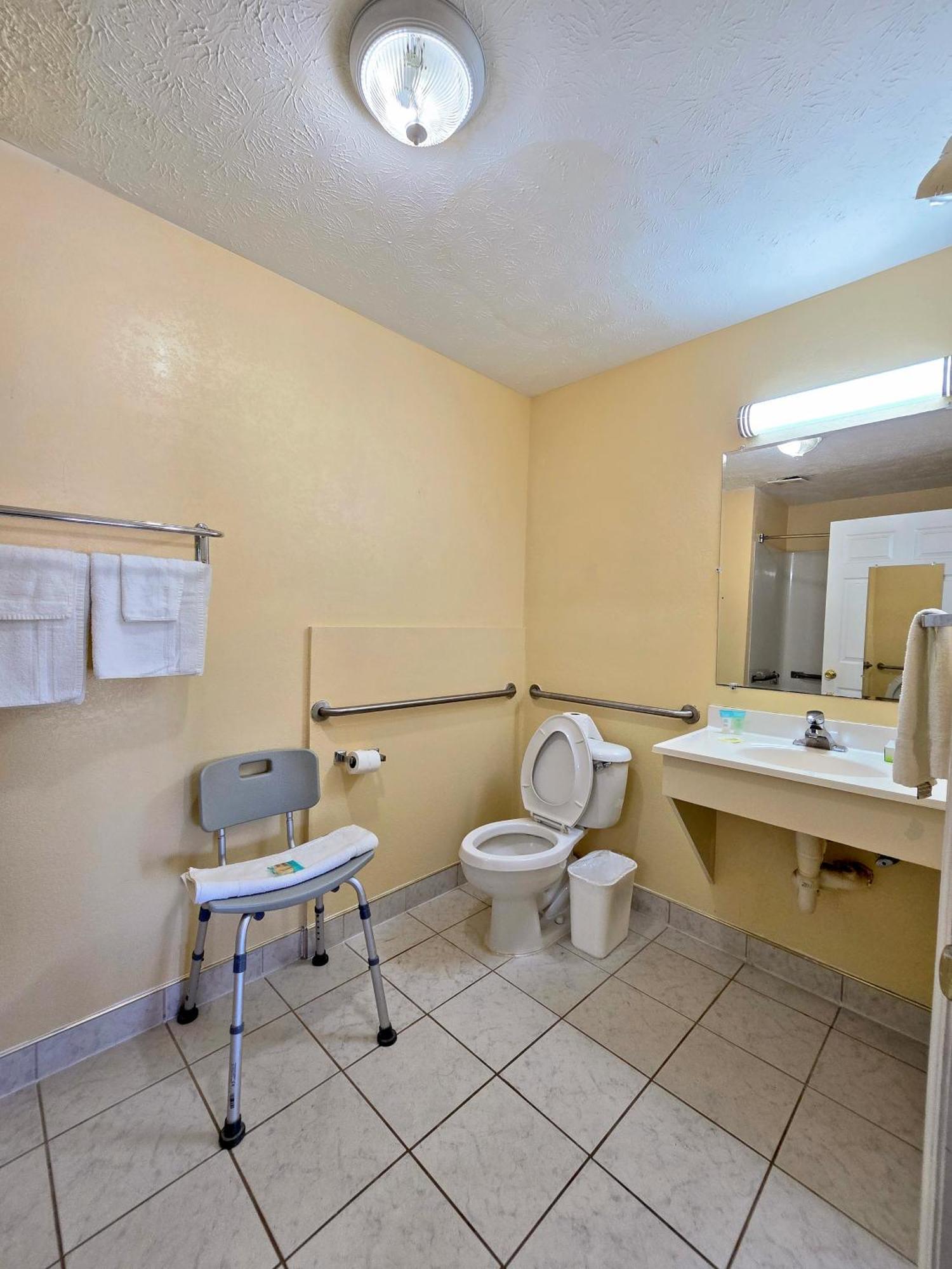 Single Room - Disability Access