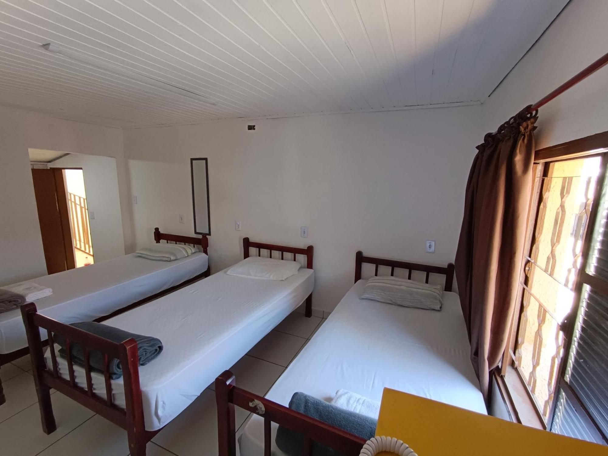 Quarto Triplo Básico
