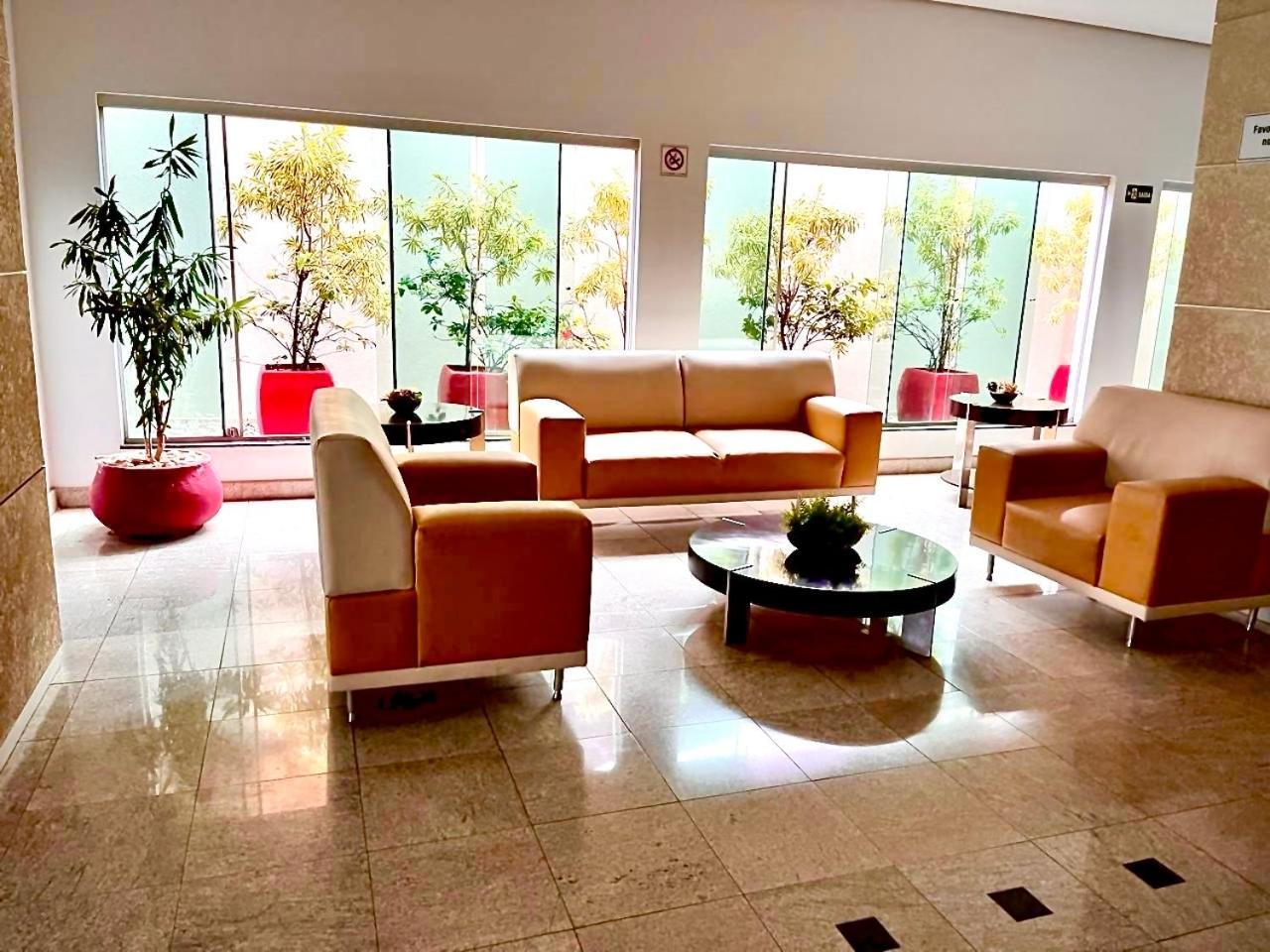 Apartamento com Vista da Piscina