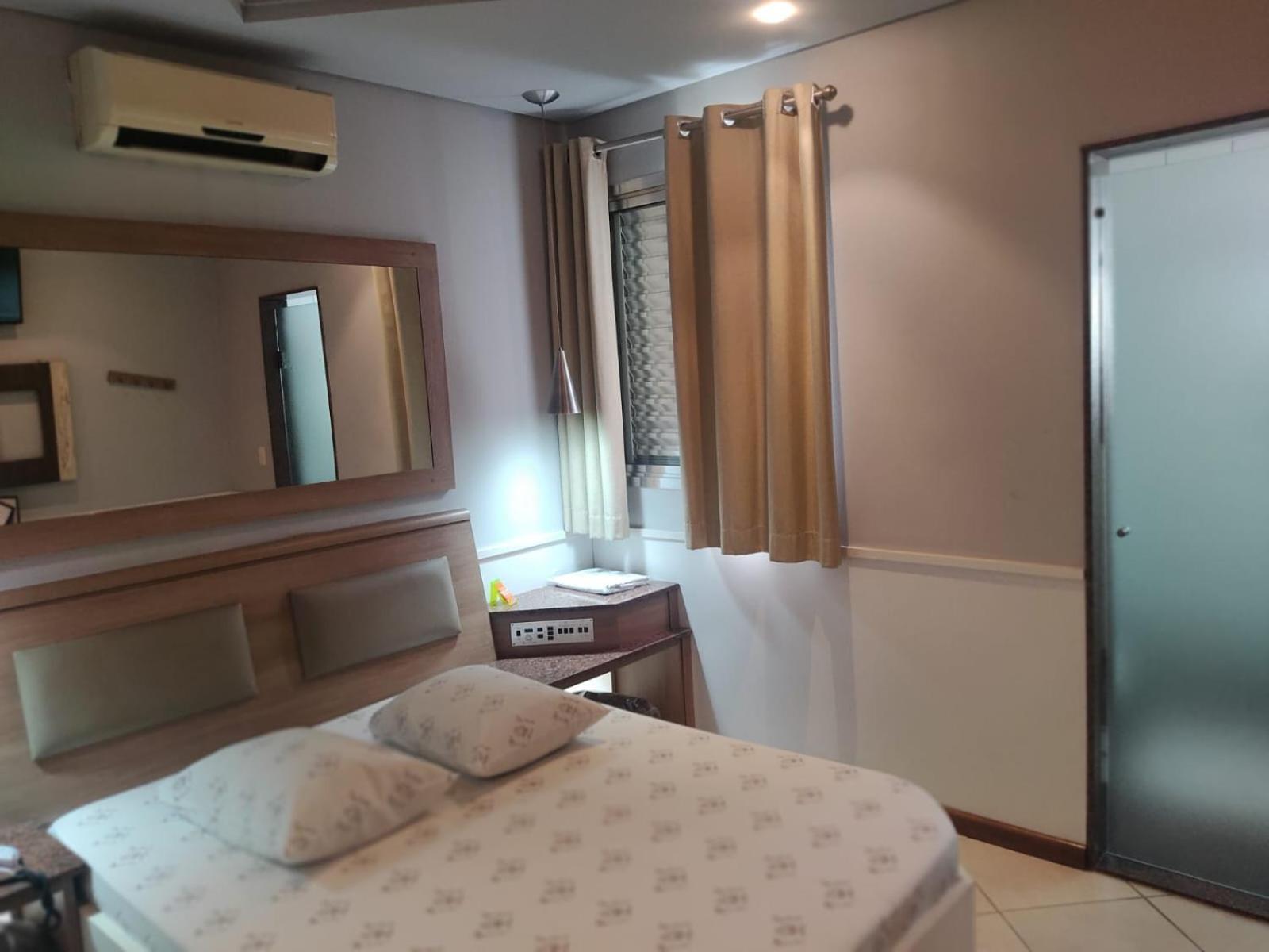 Quarto Duplo